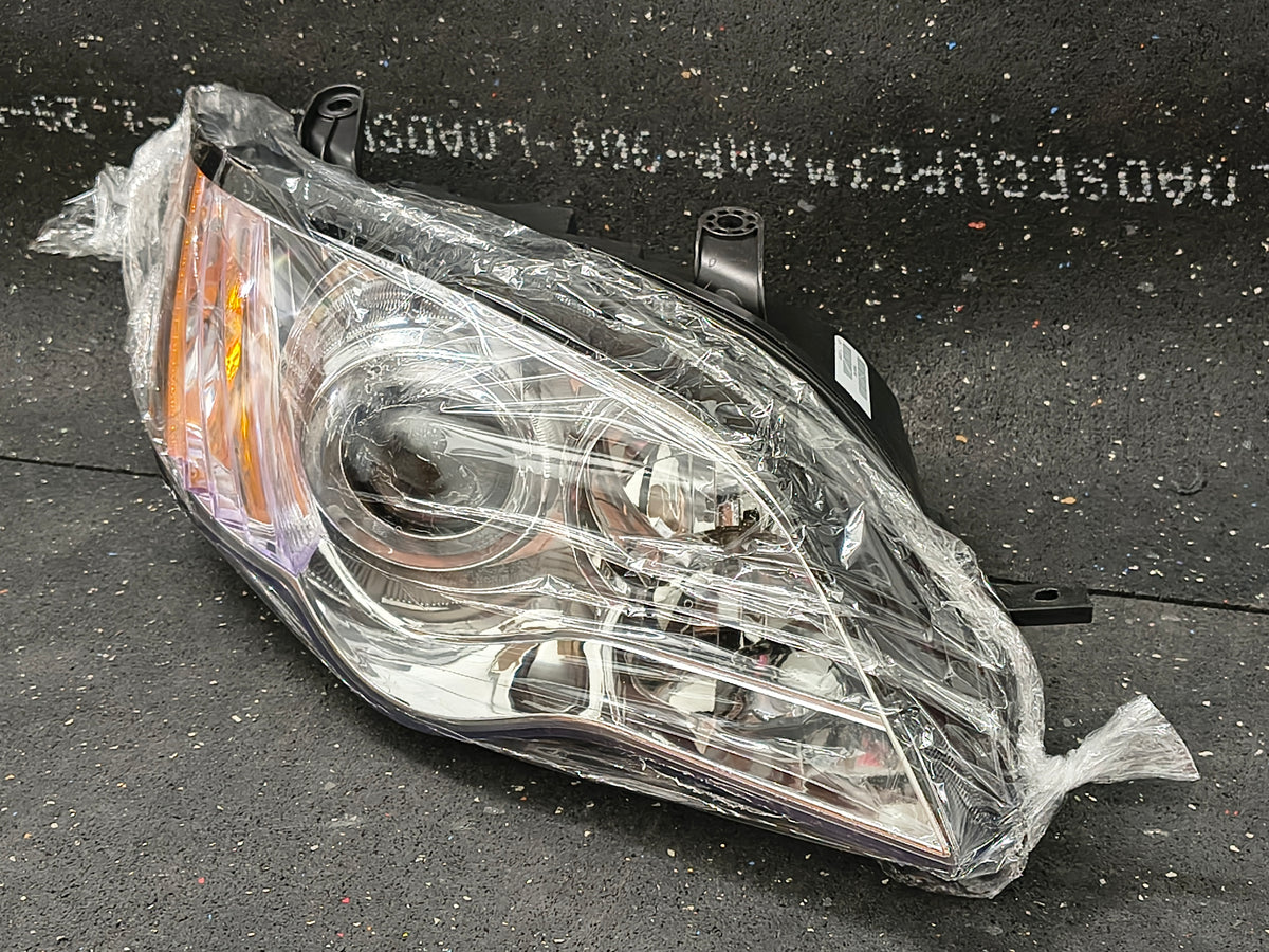 2008–2009 Subaru Outback / Legacy Passenger Side Halogen Headlight 🚨🚘