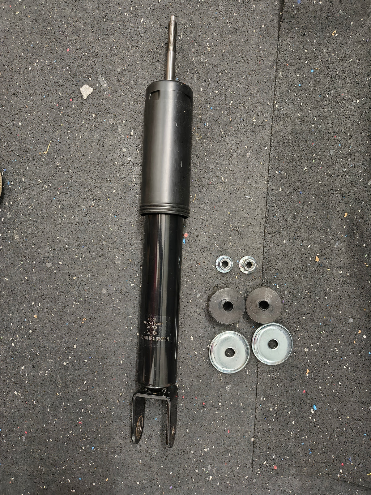 1999–2007 Chevy Silverado / GMC Sierra 1500 Front Driver or Passenger Side Shock Absorber ⚙️🚘