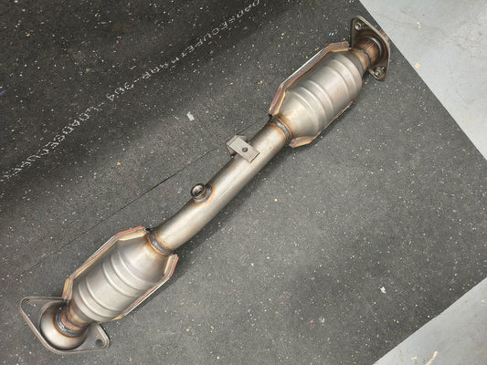 2007–2012 Nissan Versa & 2013–2018 Nissan Sentra Direct-Fit Catalytic Converter Exhaust Pipe ⚡🚘