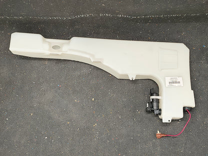 2005–2008 Nissan Pathfinder & Xterra Windshield Washer Reservoir Assembly 💧🚘