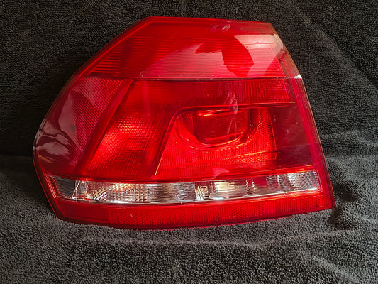 2012–2015 Volkswagen Passat Driver Side Outer Tail Light Assembly ⚡🚘