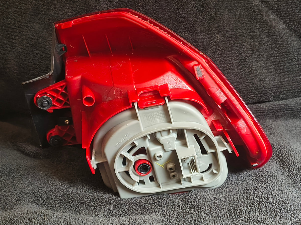 2012–2015 Volkswagen Passat Driver Side Outer Tail Light Assembly ⚡🚘
