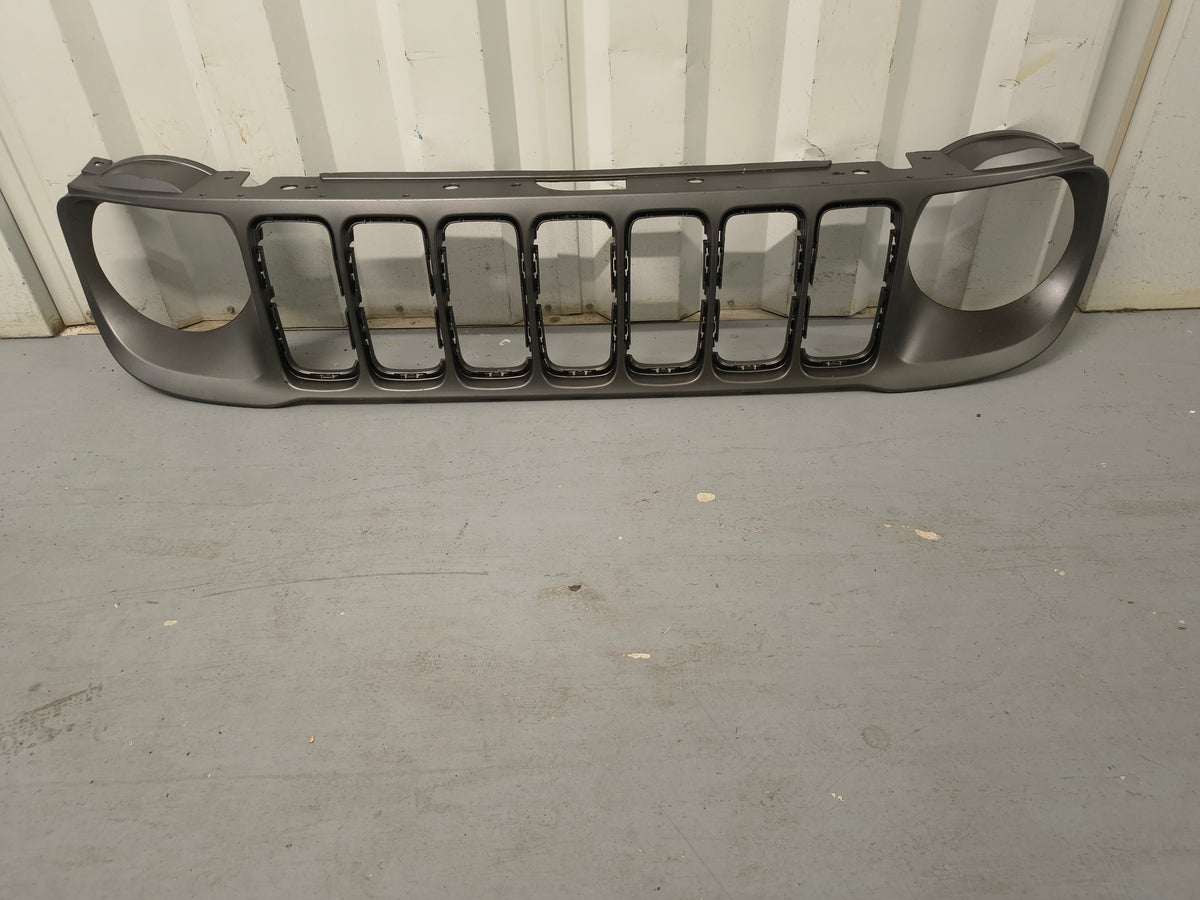 2019–2023 Jeep Renegade Front Outer Grille Frame Trim (CAPA Certified - Painted Gray Finish) ⚡🚘