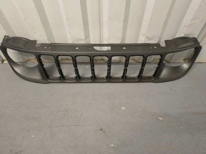2019–2023 Jeep Renegade Front Outer Grille Frame Trim (CAPA Certified - Painted Gray Finish) ⚡🚘
