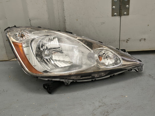 2009–2011 Honda Fit Passenger Side Halogen Headlight Assembly (Sport Model) ⚡🚘