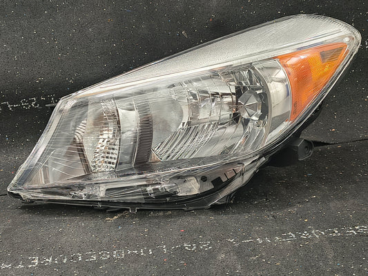 2012–2014 Toyota Yaris Driver & Passenger Side Halogen Headlight Assemblies (Pair Set) ⚡🚘
