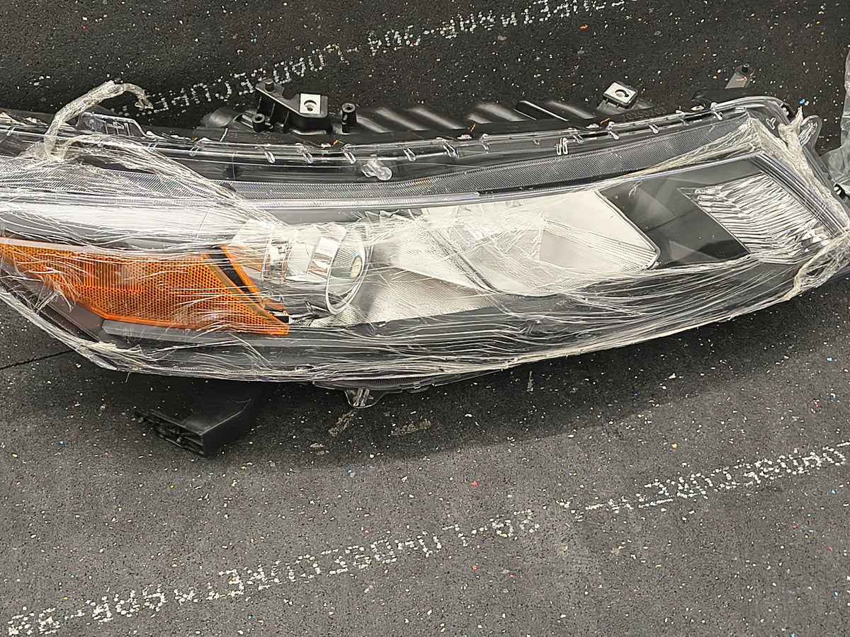 2010–2012 Honda Accord Crosstour Driver & Passenger Side Halogen Headlight Assemblies (Pair Set - CAPA Certified) ⚡🚘