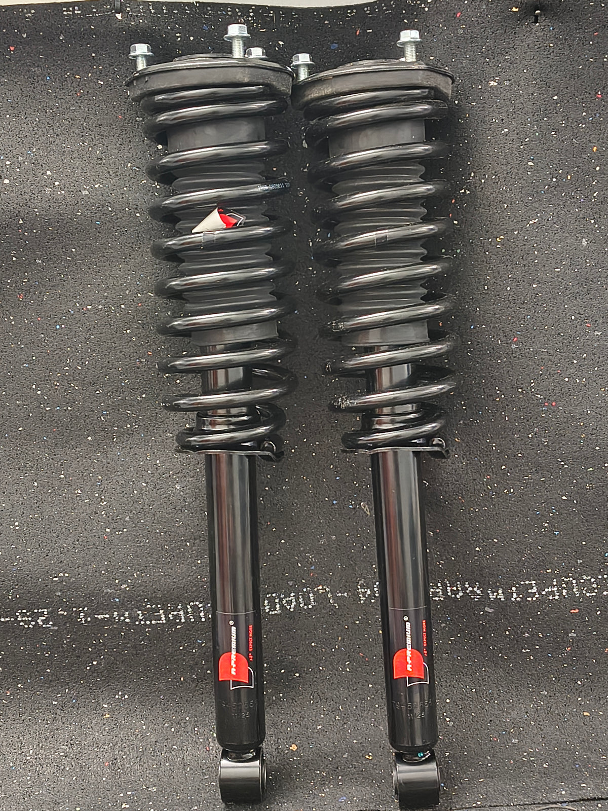2001–2006 Lexus LS430 Front Complete Strut & Coil Spring Assemblies (Pair Set) ⚡🚘