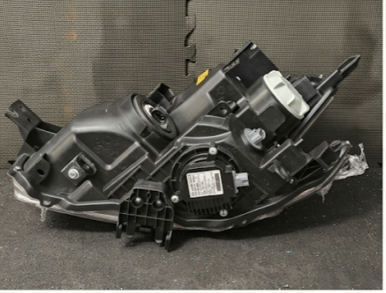 2009–2014 Nissan Maxima Passenger Side HID Headlight Assembly 🚘💡