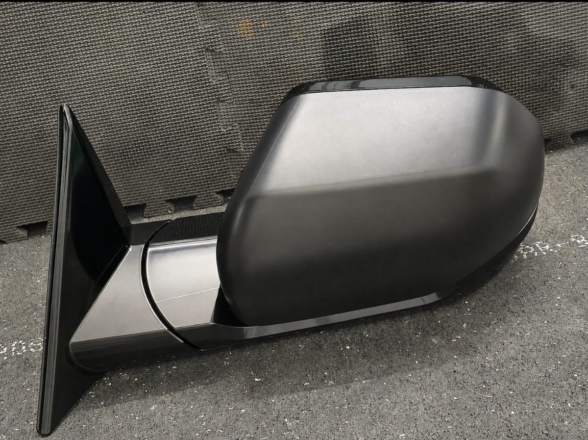 2022–2024 Toyota Tundra Driver Side Power Heated Mirror (w/ Blind Spot & Signal) 🚘⚙️