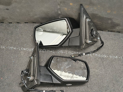 2014–2019 Chevrolet Silverado & GMC Sierra 1500 / 2500 HD / 3500 HD Driver & Passenger Power Folding Side Mirror Set 🛞⚙️