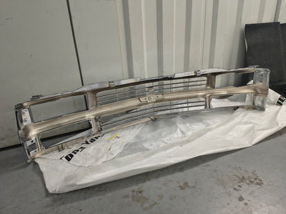 1994–1999 Chevrolet C1500 C2500 C3500 K1500 K2500 K3500 Tahoe Suburban Chrome Front Grille Assembly ⚡🚘