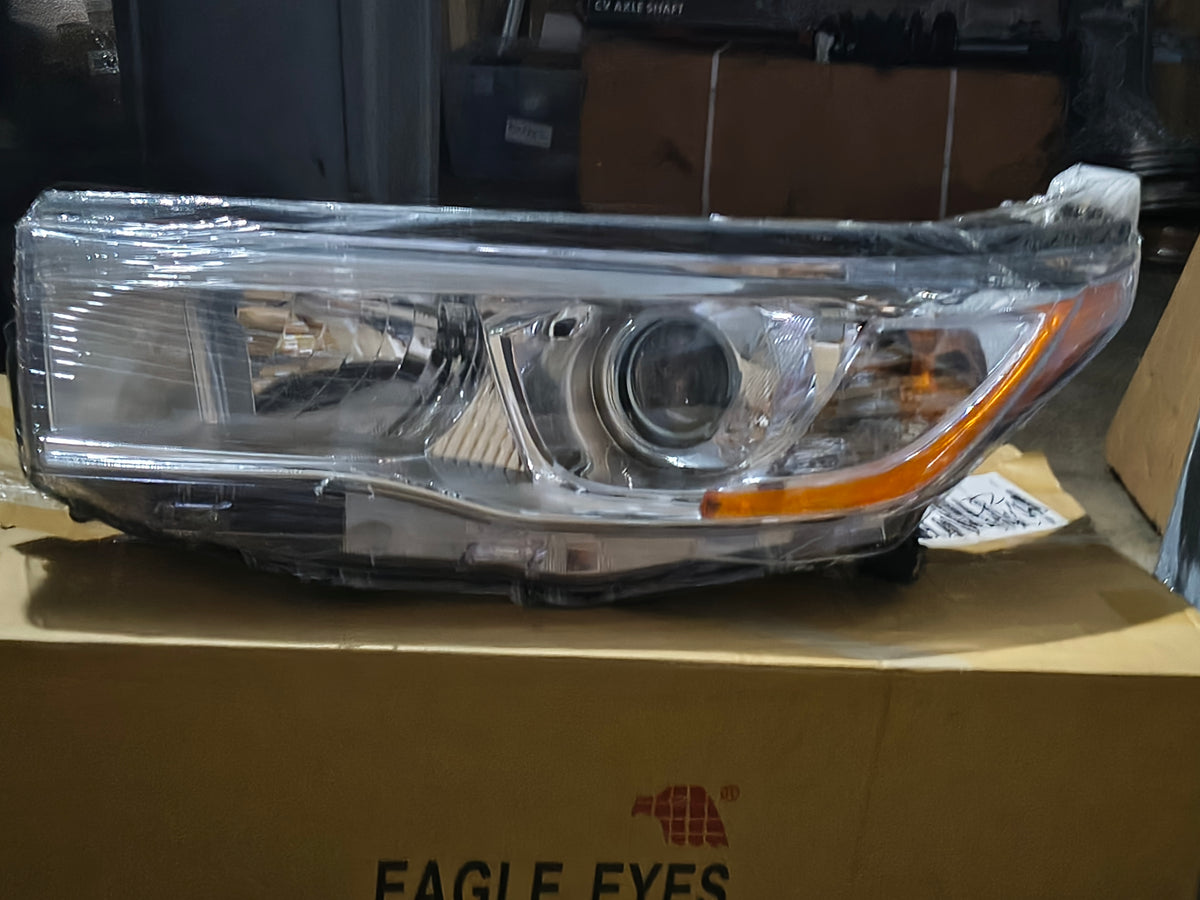 2014–2016 Toyota Highlander Driver & Passenger Side Halogen Headlight Set (CAPA Certified) ⚡🚘