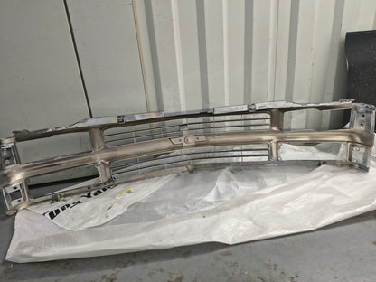 1994–1999 Chevrolet C1500 C2500 C3500 K1500 K2500 K3500 Tahoe Suburban Chrome Front Grille Assembly ⚡🚘