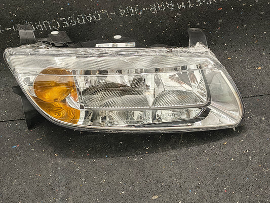 2000–2002 Saturn L-Series (LS, LS1, LS2, L100, L200, L300, LW1, LW2, LW200, LW300) Passenger Right Side Halogen Headlight Assembly ⚡🚘