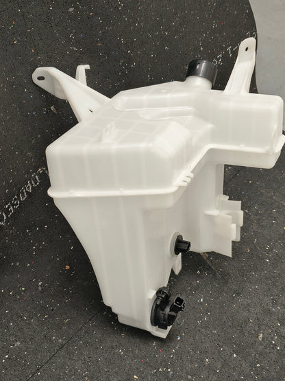 2015–2018 Nissan Murano Windshield Washer Fluid Reservoir Tank w/ Pump ⚡🚘