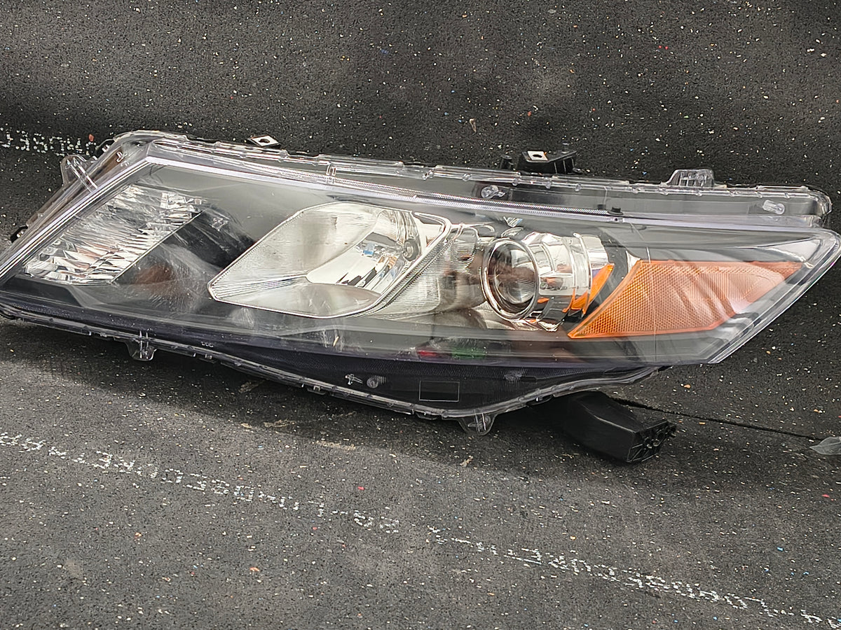 2010–2012 Honda Accord Crosstour Driver & Passenger Side Halogen Headlight Assemblies (Pair Set - CAPA Certified) ⚡🚘